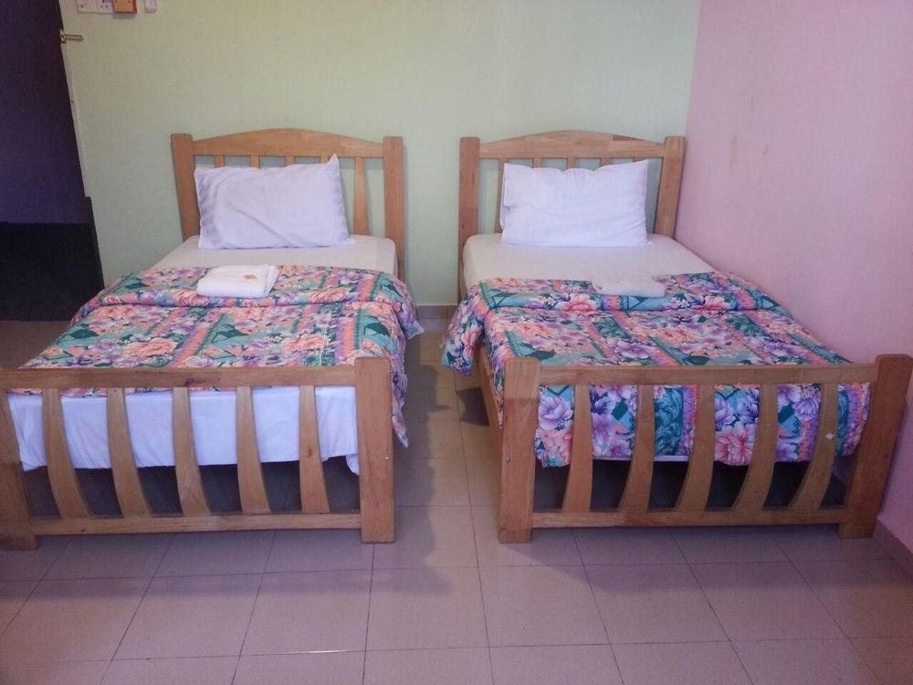 Oyo 89584 Hotel Sahara Kuala Kubu Bharu Zewnętrze zdjęcie